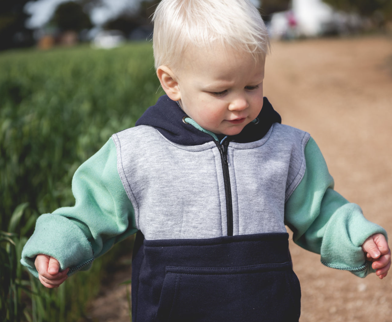 Grey Mint Navy | Half Zip Long Tail Hoody